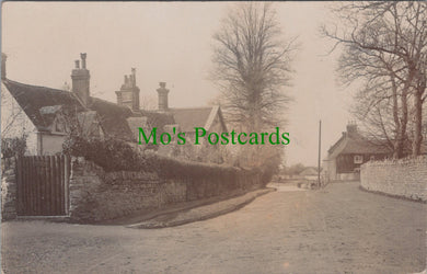 Berkshire Postcard - Culham Road, Abingdon SW11733