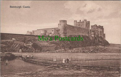 Northumberland Postcard - Bamburgh Castle  DC1233