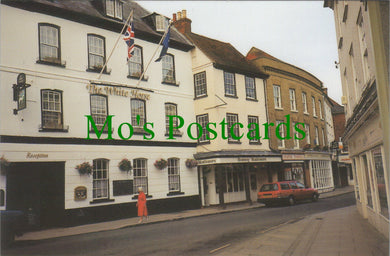 Hampshire Postcard - The White Horse, Romsey    SW13083