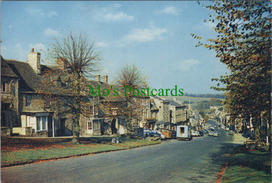 Oxfordshire Postcard - Burford Main Street  SW11403