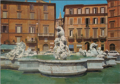 Italy Postcard - Rome, Piazza Navona, Neptune's Fountain  SW12839