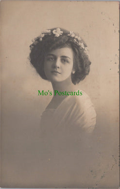 Glamour Postcard - Young Lady Wearing a Flower Headdress DC1001
