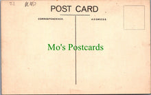 Load image into Gallery viewer, Oxfordshire Postcard - Banbury Church Interior  DC1057