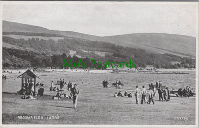 Scotland Postcard - Broomfields, Largs DC1499