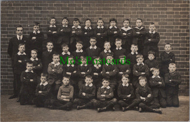 Children Postcard - Group of School Boys SW11229