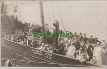 Load image into Gallery viewer, Shipping Postcard - Passengers on The Solent Queen in 1925 - SW11313