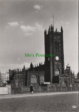Load image into Gallery viewer, Lancashire Postcard - Manchester Cathedral  SW12165
