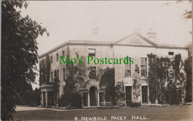 Warwickshire Postcard - Newbold Pacey Hall   SW13463