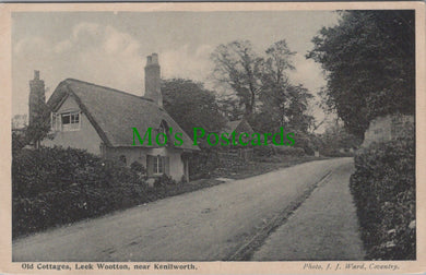 Warwickshire Postcard - Old Cottages, Leek Wootton  SW13471