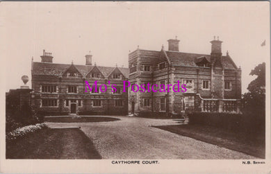 Lincolnshire Postcard - Caythorpe Court  HM684