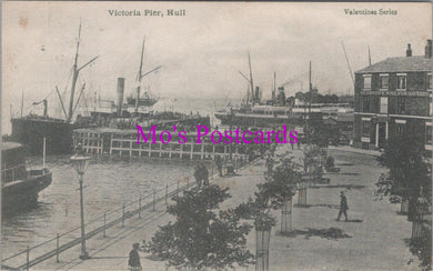 Yorkshire Postcard - Victoria Pier, Hull    HM627