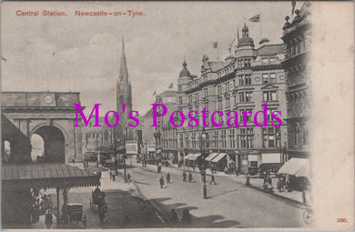 Northumberland Postcard - Newcastle-On-Tyne Central Station  HM348
