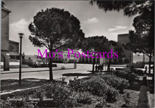 Load image into Gallery viewer, Italy Postcard - Rome, Carbonia Piazza    SW15242