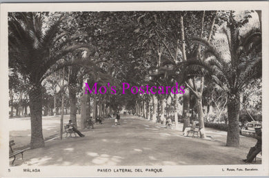 Spain Postcard - Malaga, Paseo Lateral Del Parque  DZ268