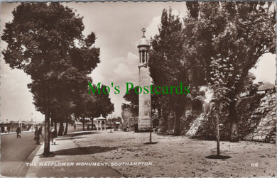 Hampshire Postcard - Southampton, The Mayflower Monument   SW14057