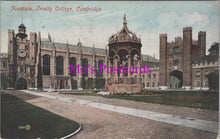 Load image into Gallery viewer, Cambridgeshire Postcard - Cambridge, Trinity College Fountain  SW16680