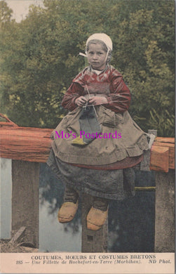 Children Postcard - Coutumes, Moeurs Et Costumes Bretons  SW14194