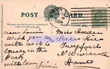 Load image into Gallery viewer, Middlesex Postcard - Hampton Court Palace SW20077