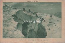 Load image into Gallery viewer, Mountaineering Postcard - Mont Blanc, Traversee D'Une Crevasse SW18317