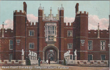 Load image into Gallery viewer, Middlesex Postcard - Hampton Court Palace, West Front Gateway SW17020