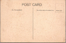 Load image into Gallery viewer, Berkshire Postcard - Windsor Castle, The Rubens Room  SW17026