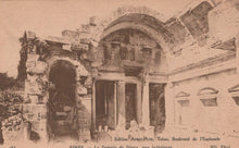 Load image into Gallery viewer, Vintage postcard of ancient Roman temple ruins in Nîmes, France