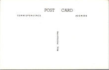Load image into Gallery viewer, London Postcard - Old Sutton, Lower End of High Street  SW17535
