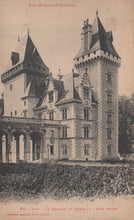 Load image into Gallery viewer, Vintage illustration of a castle with multiple towers and detailed architecture.