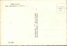 Load image into Gallery viewer, France Postcard - Vitre, Rues Beaudrairie et St-Louis SW17052