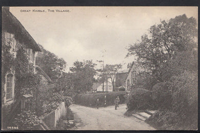 Buckinghamshire Postcard - Great Kimble - The Village W823