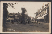 Load image into Gallery viewer, Surrey Postcard - The Quadrant, Weybridge A4572