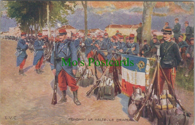 Military Postcard - Soldiers - The War, Pendant La Halte,Le Drapeau  RS28059
