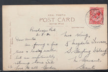 Load image into Gallery viewer, Hertfordshire Postcard - The Fountain, Old Cross, Hertford    T10052