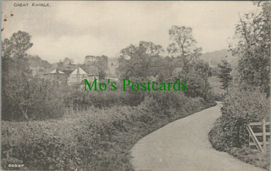 Buckinghamshire Postcard - View of Great Kimble Village  RS27996