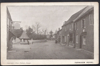Buckinghamshire Postcard - Street Scene at Farnham Royal   V1165