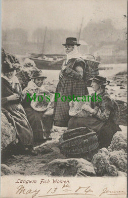 Wales Postcard - Fishing Industry - Langwm Fish Women  RS28354