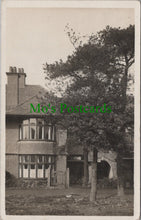 Load image into Gallery viewer, House No 21 in Golders Green, London