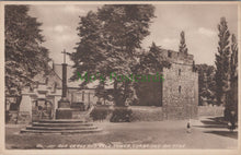 Load image into Gallery viewer, Northumberland Postcard - Corbridge-On-Tyne, Old Cross HP683