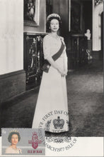 Load image into Gallery viewer, Royalty Postcard - H.M.Queen Elizabeth II, Silver Jubilee  Ref.SW10019