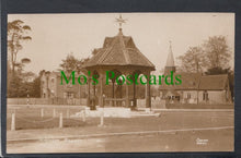 Load image into Gallery viewer, Ickenham Village, Middlesex