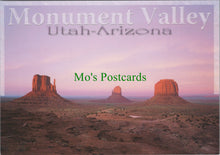Load image into Gallery viewer, Monument Valley, Utah, Arizona