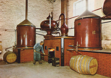France Postcard - Remy Martin - Distillerie Charentaise - Mo’s Postcards 