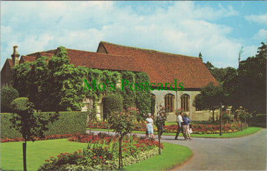 Essex Postcard - Southend-On-Sea, Priory Park   DC1309