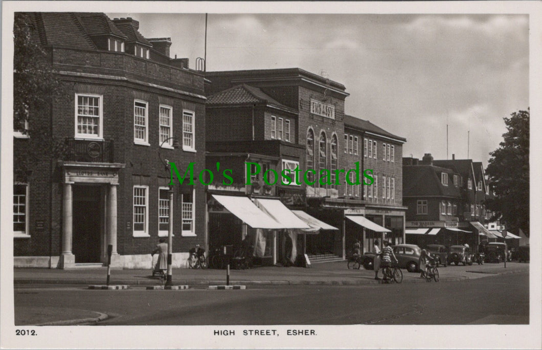 Surrey Postcard - Esher High Street   RT2446