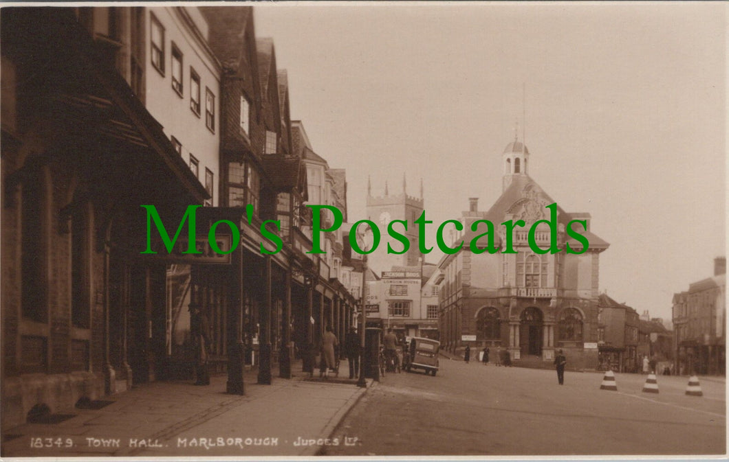 Wiltshire Postcard - Marlborough Town Hall   SW12372
