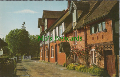 Norfolk Postcard - The Swan Hotel, Horning, The Norfolk Broads  SW11614