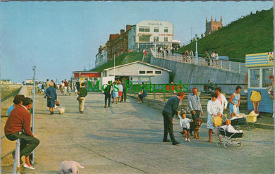Norfolk Postcard - Cromer, The Promenade  SW11617