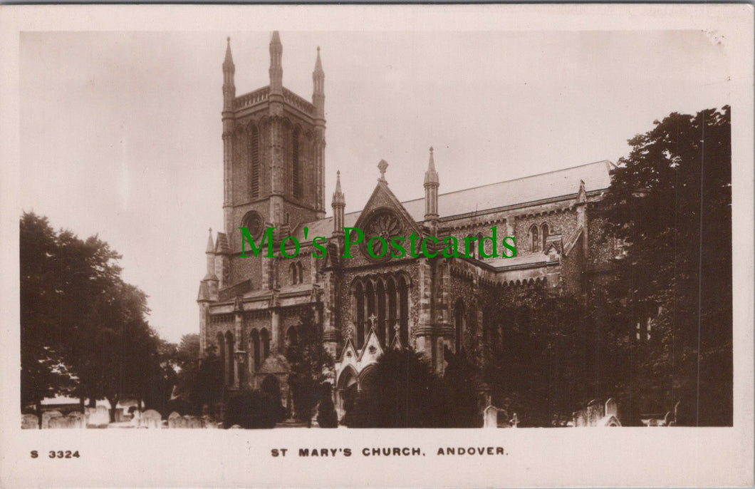 Hampshire Postcard - St Mary's Church, Andover  DC1076