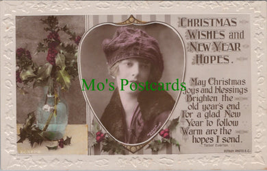Greetings Postcard - Christmas Wishes and New Year Hopes  SW13273