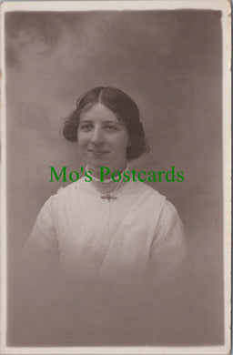 Ancestors Postcard - Young Lady, Vintage Fashion SW11059